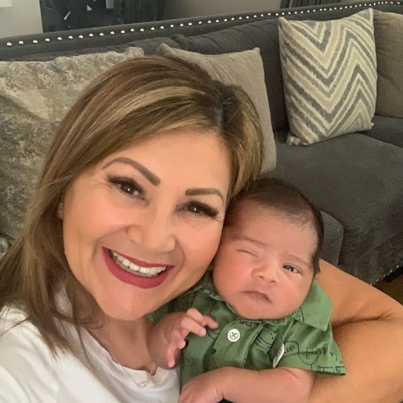 Meet your Posher, Linda - Picture 5 of 12